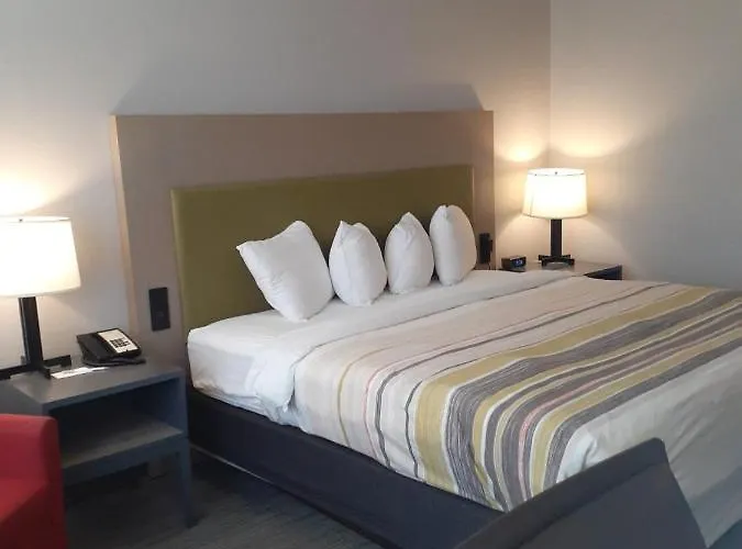 Country & By Radisson, Freeport, Il Hotel 4*