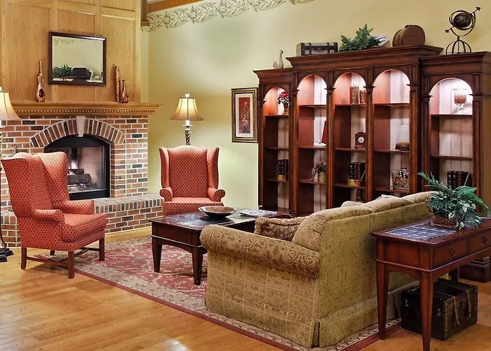 Country & By Radisson, Freeport, Il 4*