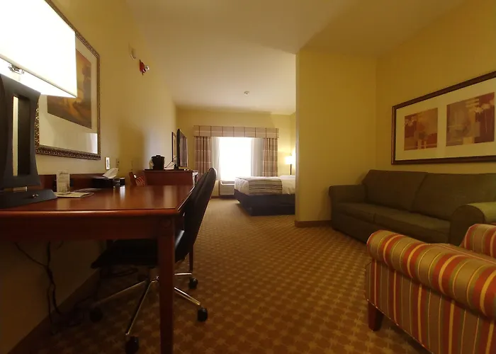 Hotel Country & By Radisson, Freeport, Il 4*