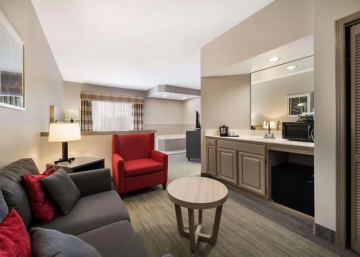 Country & By Radisson, Freeport, Il 4* Freeport