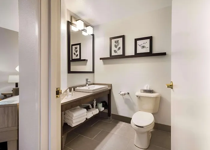 Country & By Radisson, Freeport, Il Hotel 4*