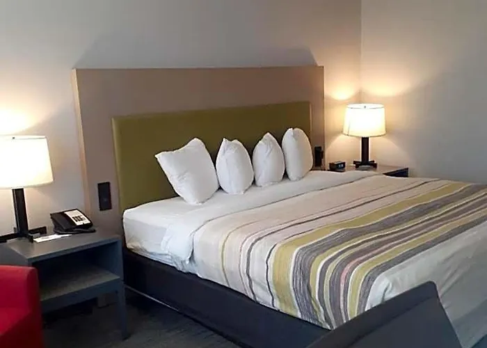 Country & By Radisson, Freeport, Il 4* Freeport