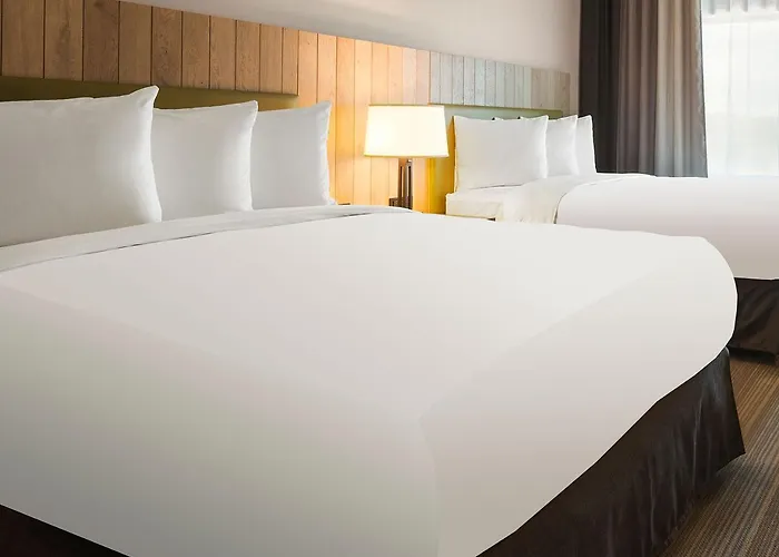 Country & By Radisson, Freeport, Il 4* Freeport