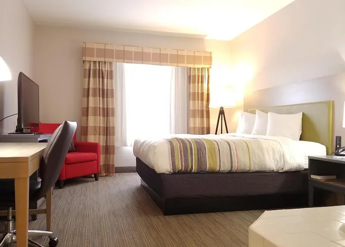 Hotel Country & By Radisson, Freeport, Il 4*