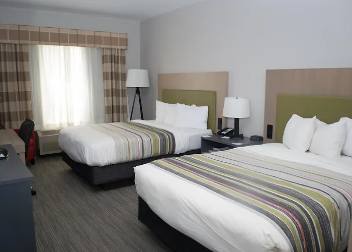 Hotel Country & By Radisson, Freeport, Il 4*